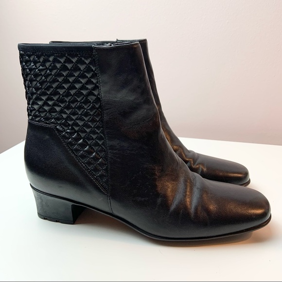Sesto Meucci Quilted Narrow Leather Booties - Picture 1 of 7